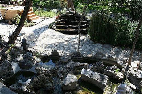 Creekhaven Inn & Spa Уимбърли Екстериор снимка
